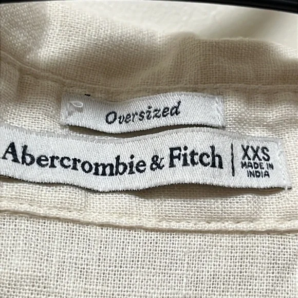 Abercrombie & Fitch White Button-Up Shirt XXS - Picture 3 of 6